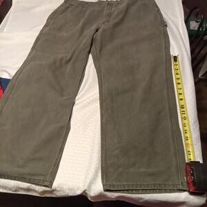 Carhartt Army Green Cargo Pants 42/30 Work Hunting Mens Outdoor Dungaree Fit